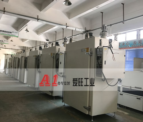 熱風循環(huán)烤箱